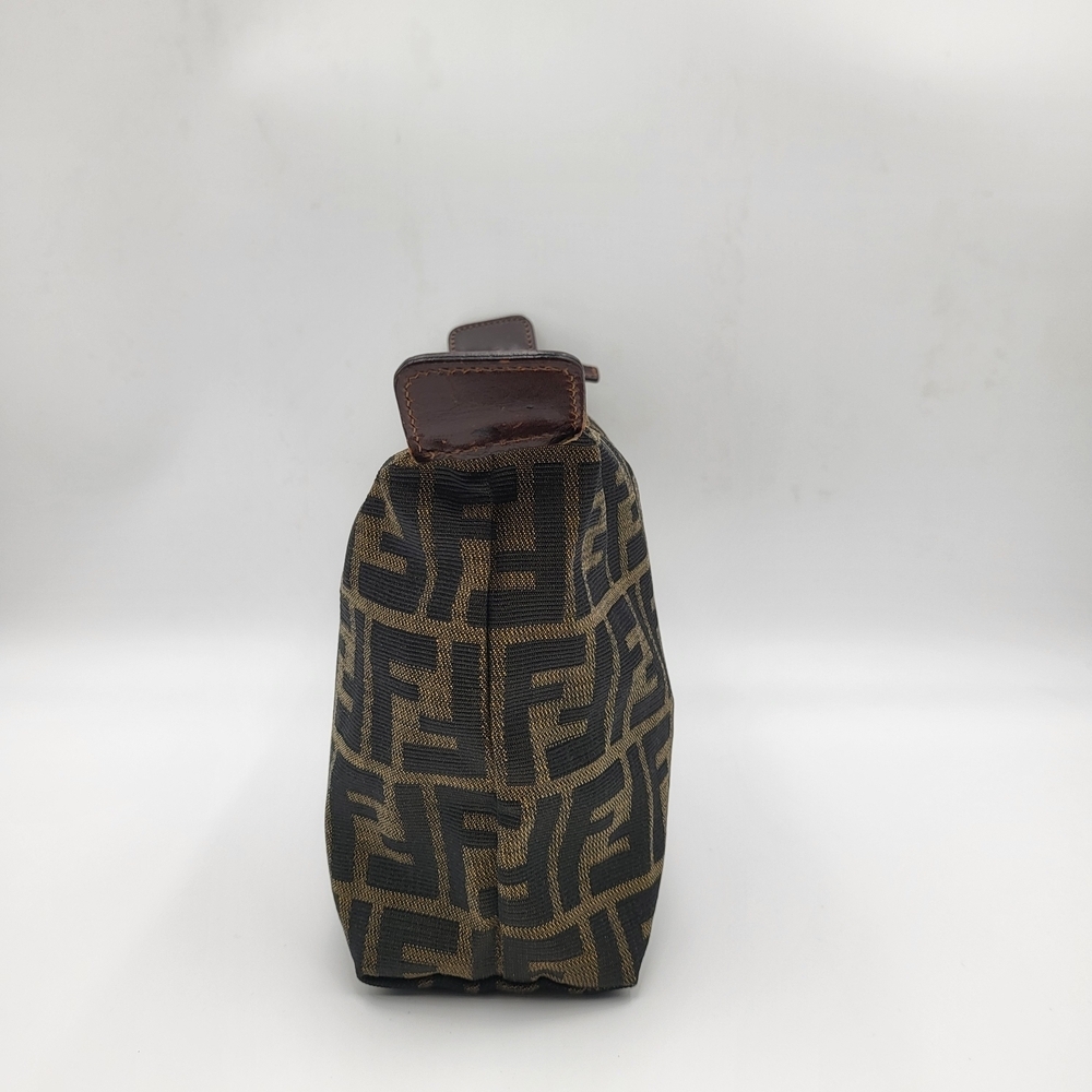 Fendi Zucca FF Clutch Pouch, Authentic.. - Picture 4 of 14